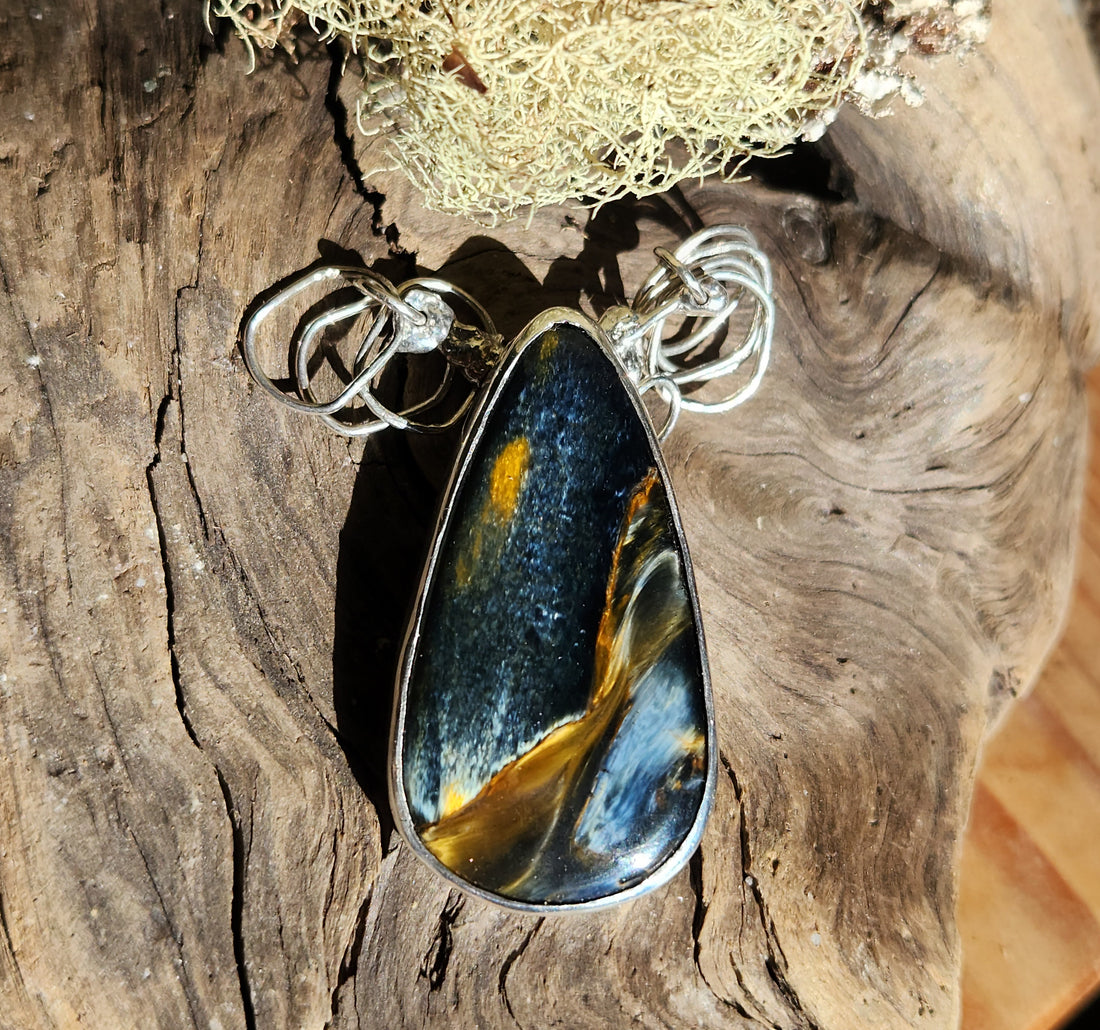 A Jewellers Tale - Stop and Smell the Roses